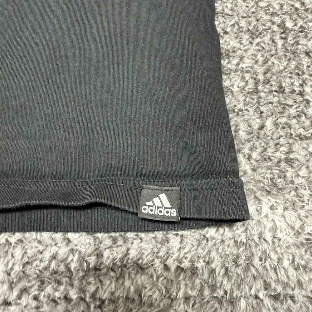 Adidas Mens Graphic T-Shirt Size‎ L Black Basketball Cartoon Short Sleeve